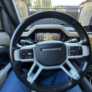 Land rover defender IV 2.0 P400E PHEV – Image 5