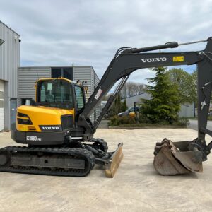 Mini Pelle sur chenilles Volvo ERC88 – Image 6